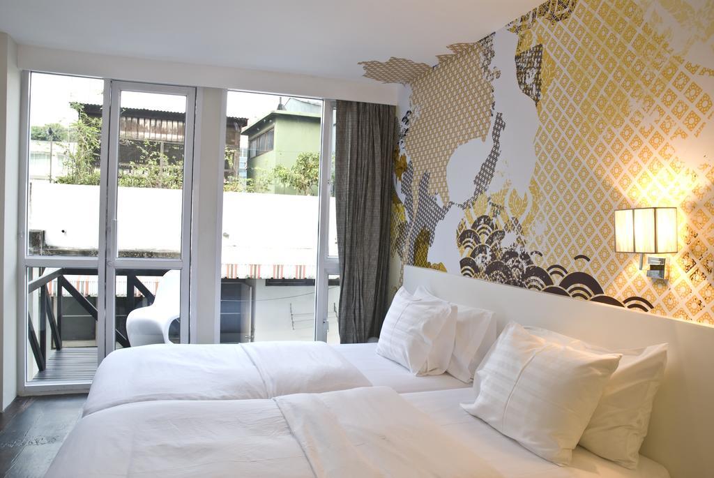Seven Hotel Bangkok Exterior photo